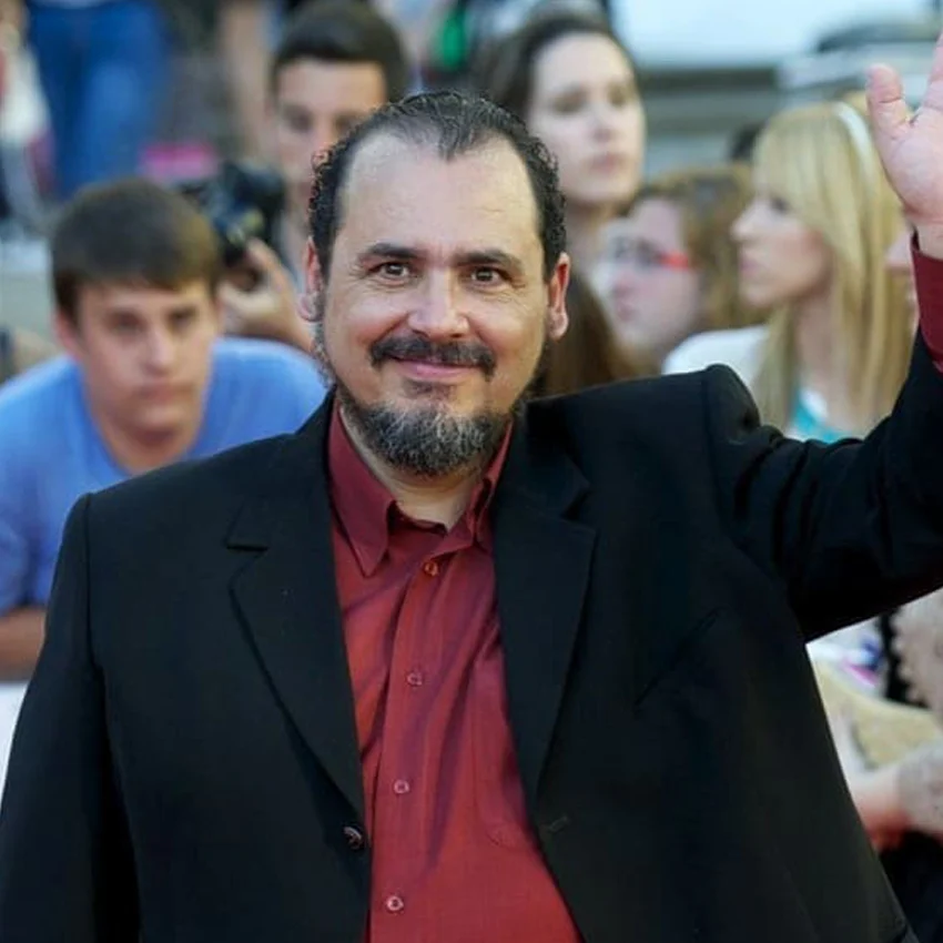 Joaquín Núñez como Antonio en el cortometraje Inquilinos producido por una productora audiovisual y productora de cine en Málaga